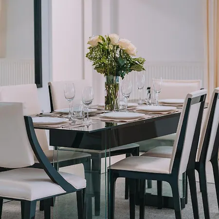 Apartment Yourhostess *