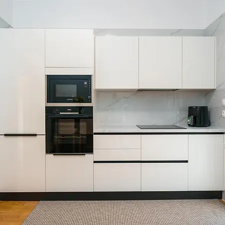 Yourhostess Apartment Athens