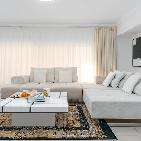 Apartment Yourhostess *